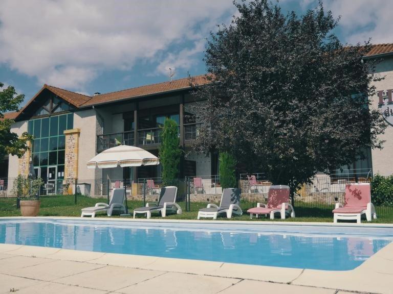 Hotel Du Golf Roanne Kültér fotó